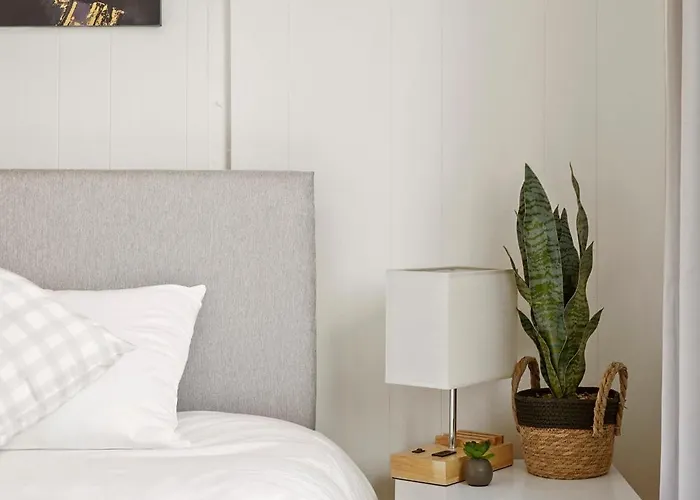 Apartamento Private 2bed-parking & Garden-by Fabaccommodation Bristol